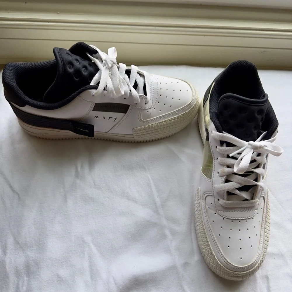 NIKE Air Force 1‎ Type White Black Volt Women/Unisex/Big Kid/Men NWOB Size 8